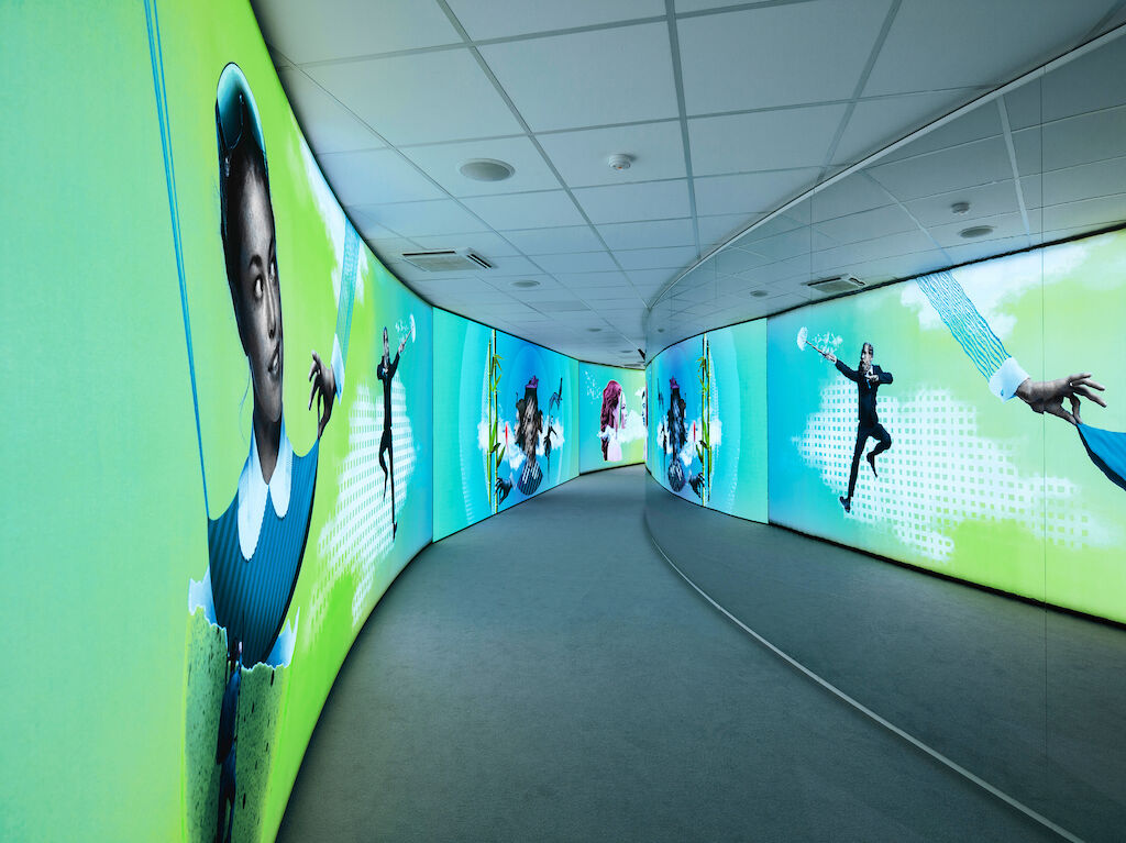 11 90515 GB Web Case Layouts6